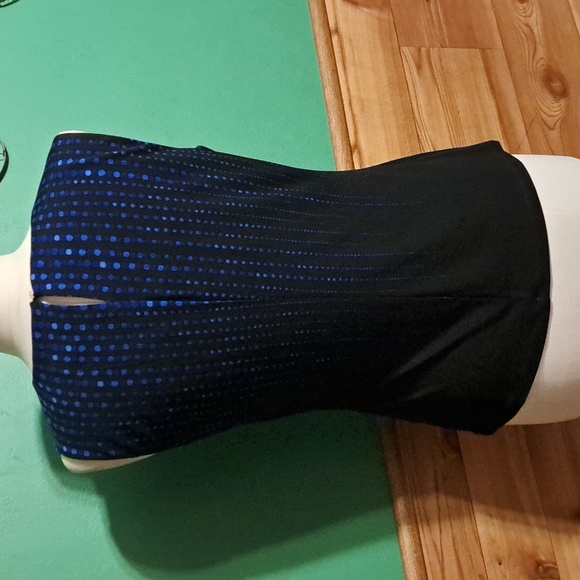 Calvin Klein Top - Picture 4 of 6